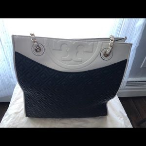 Tory Burch Fleming Quilted Box Tote Black/White